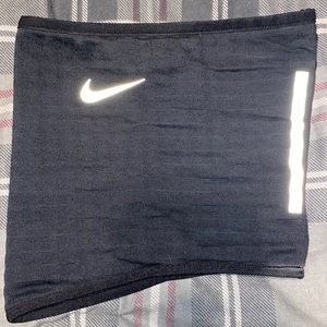 Nike Neck Warmer